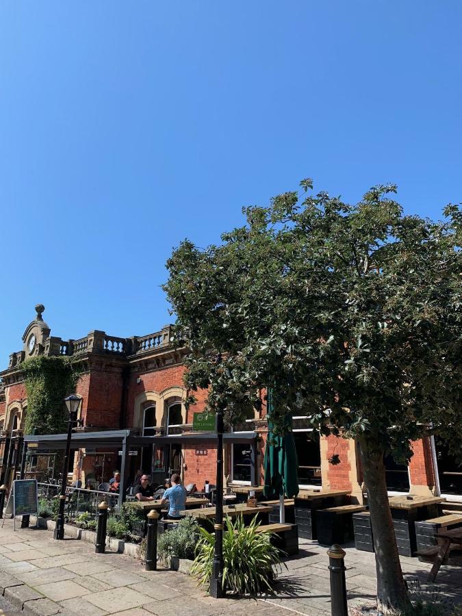 The Hideout Leilighet Lytham St. Annes Eksteriør bilde